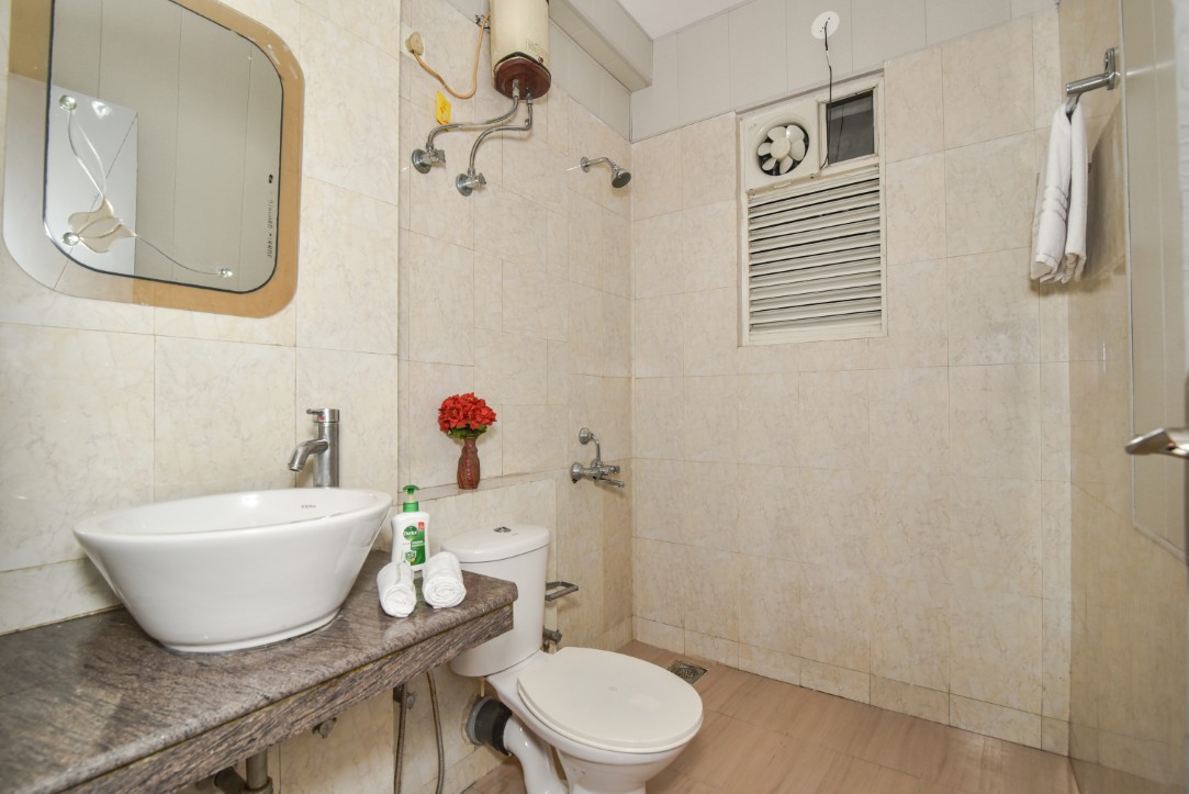 Independent 3 BHK