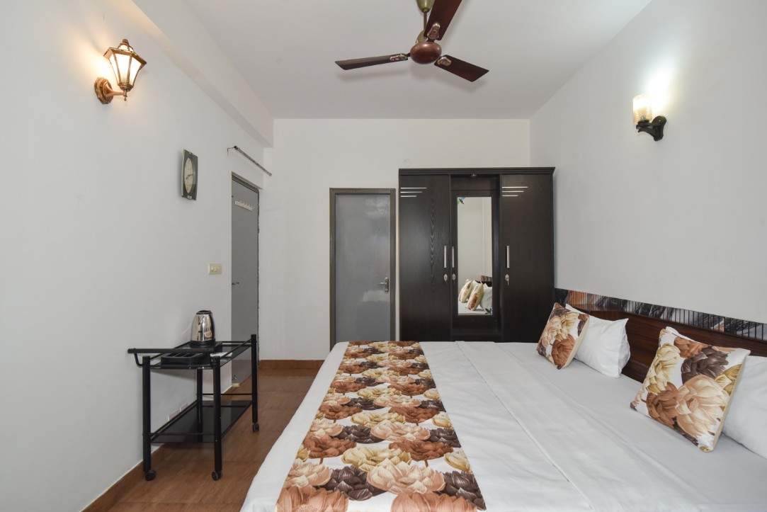 Independent 3 BHK
