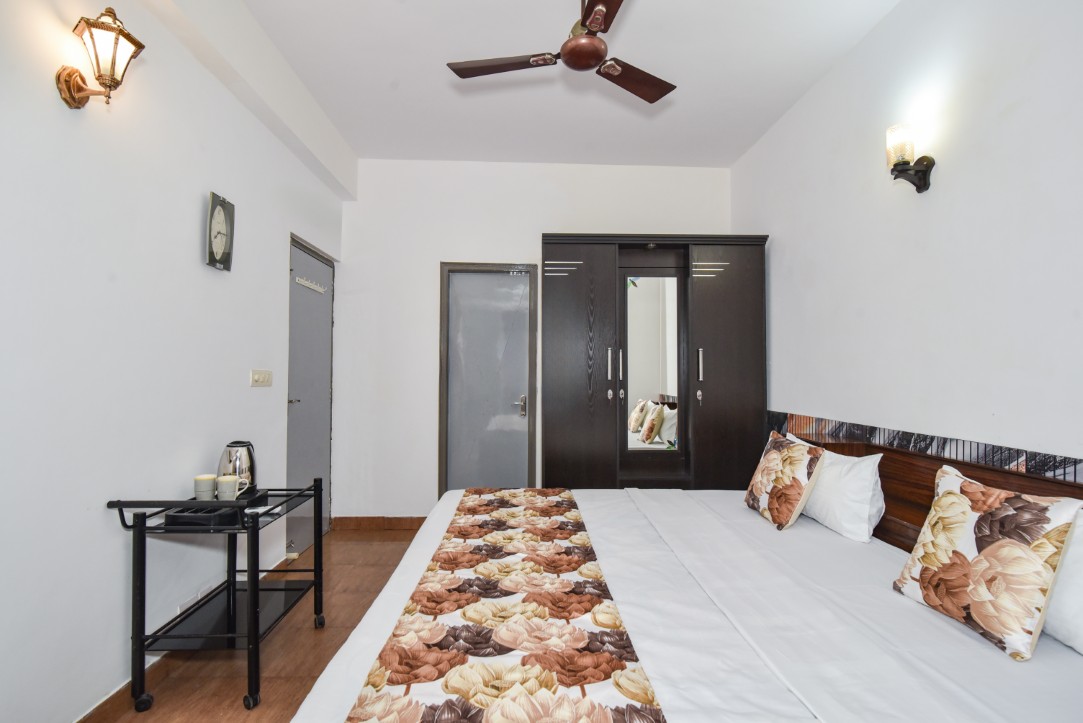 Independent 3 BHK