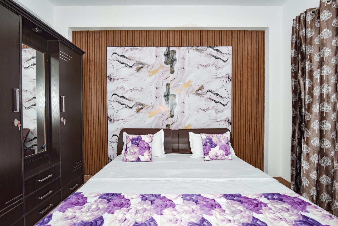 Independent 3 BHK