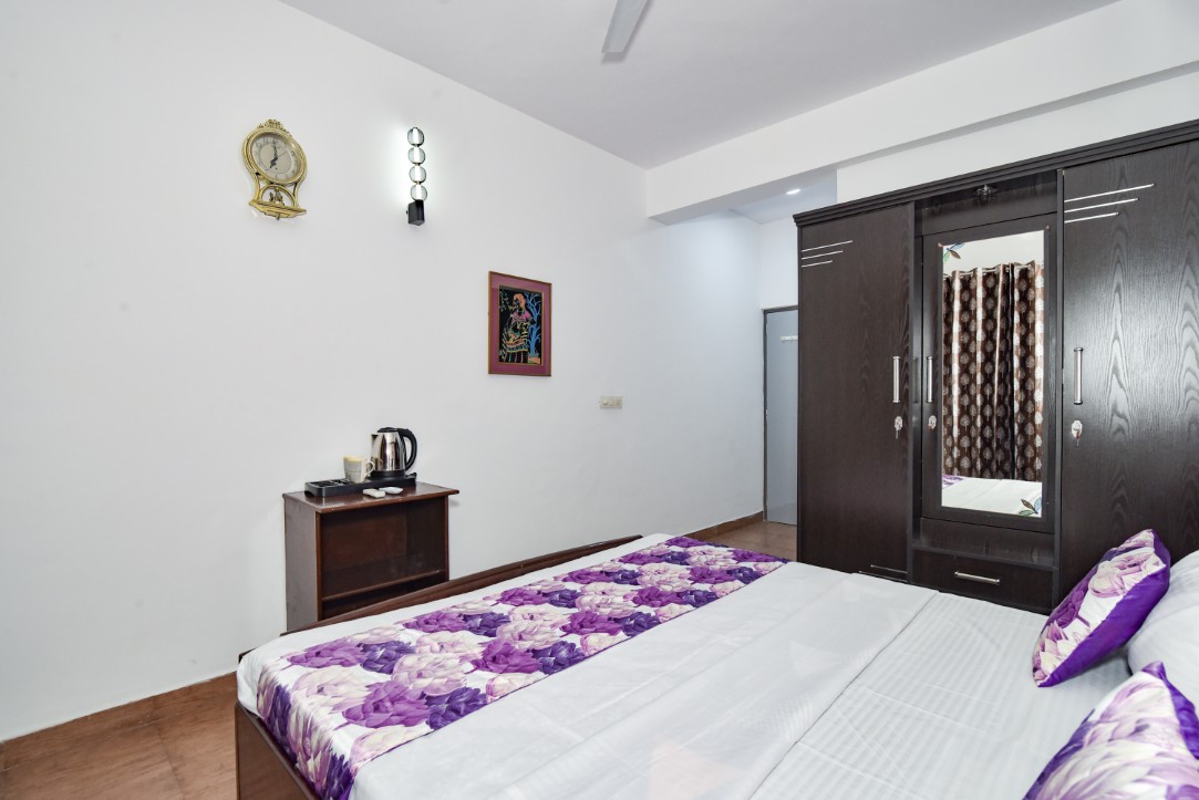 Independent 3 BHK