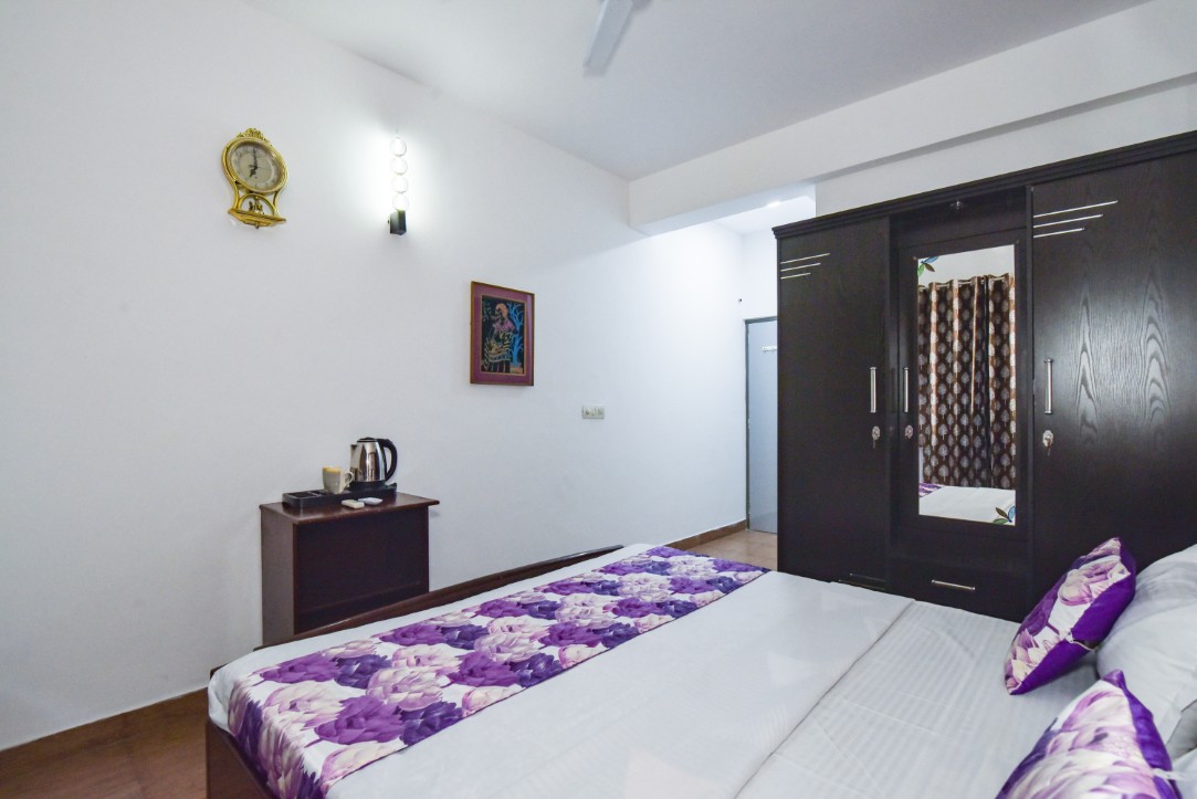 Independent 3 BHK