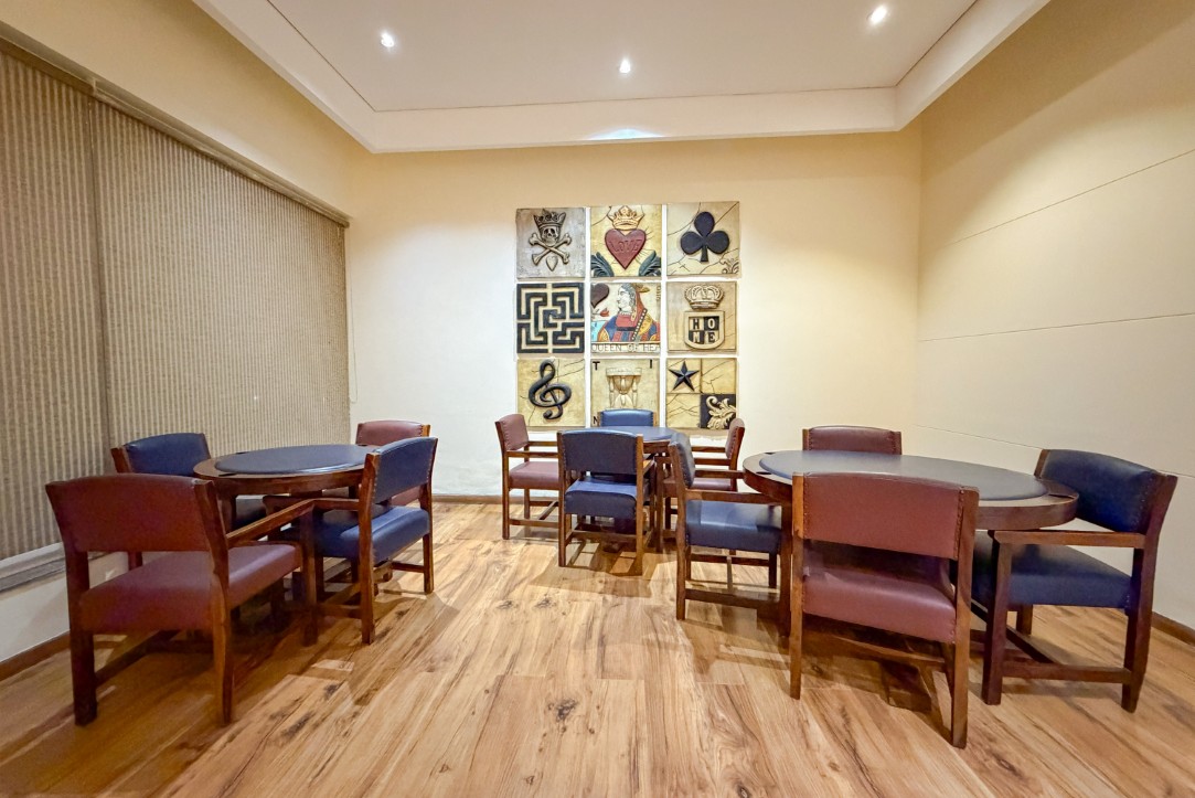 Independent 3 BHK
